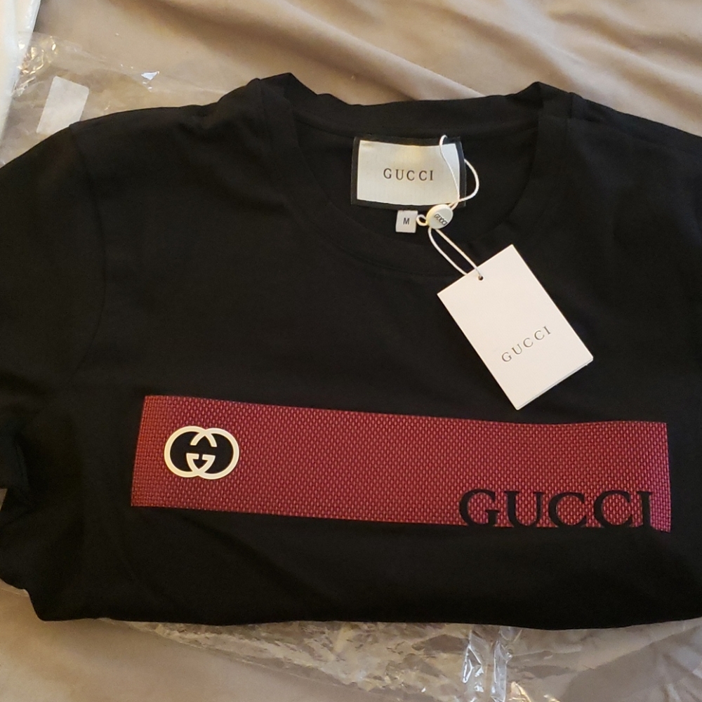 Gucci  Tshirt